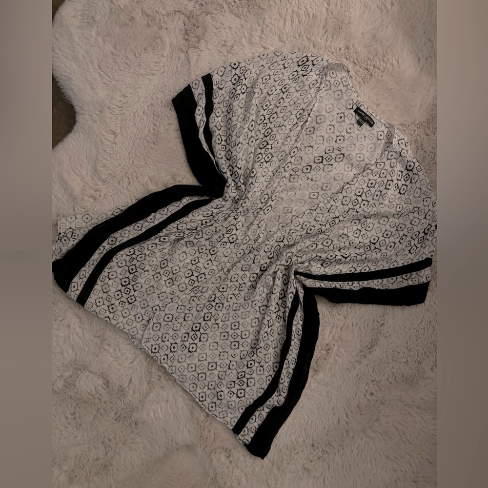 Kimono/Wrap Black and White One Size